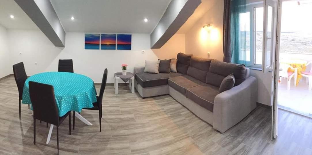 Apartmani Villa Anna Ražanac מראה חיצוני תמונה