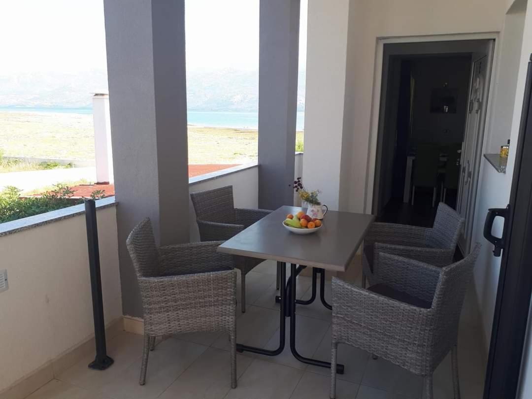 Apartmani Villa Anna Ražanac מראה חיצוני תמונה